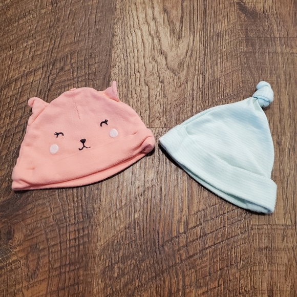 Carters 2 Beanies Baby Girl Boy Unisex Hat Pink Cat Face White Knot Mint Green - Picture 1 of 7